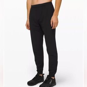Lululemon men’s surge jogger 31 in, never worn